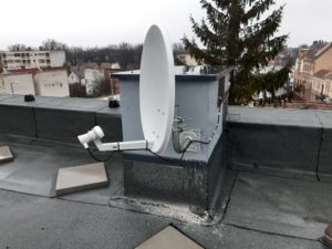 Referenciamunka - Antennaszerelés